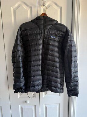 Patagonia Men's Down Sweater Hoody, Black, XL